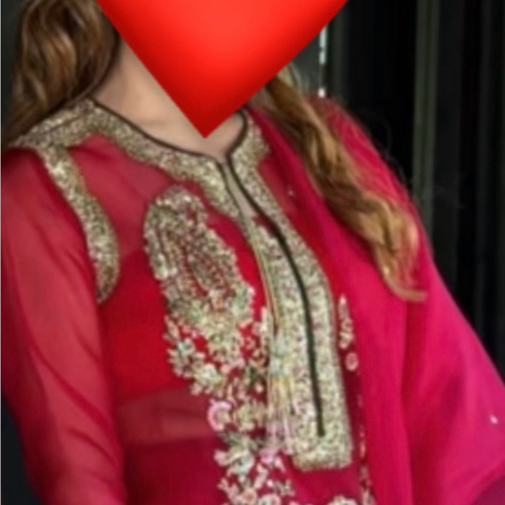 Elegant Red Embroidered Women's Dress - Picture 3 of 5